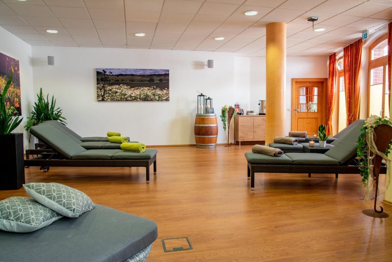 Laichingen Hotel & Restaurant Post מראה חיצוני תמונה